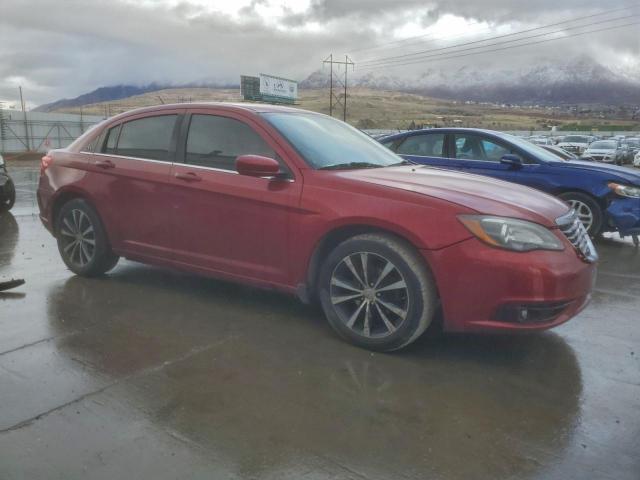 Chrysler 200 Touring Image 12