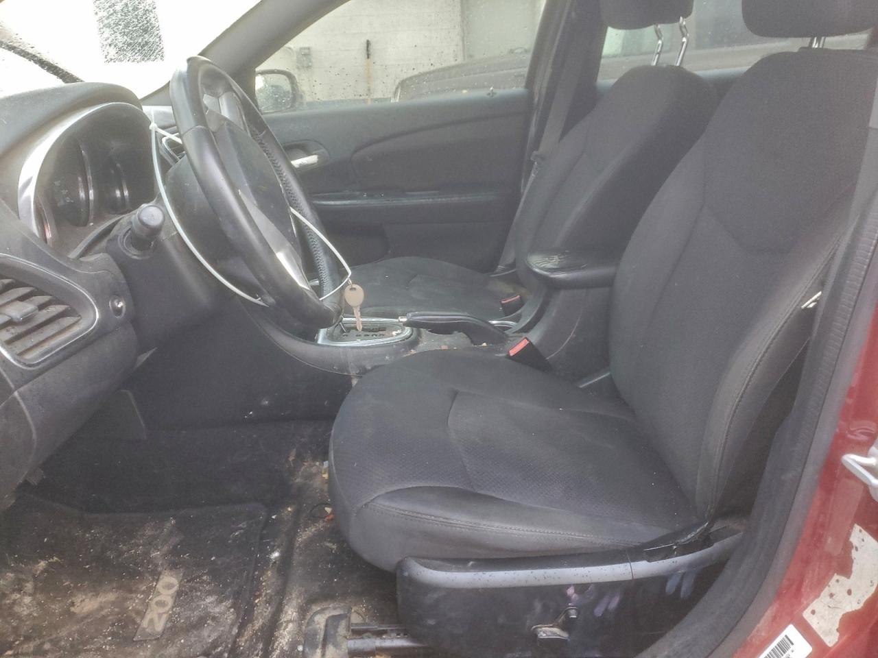 Chrysler 200 Touring Image 13