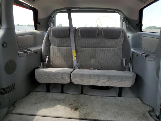 Toyota Sienna Le Image 13