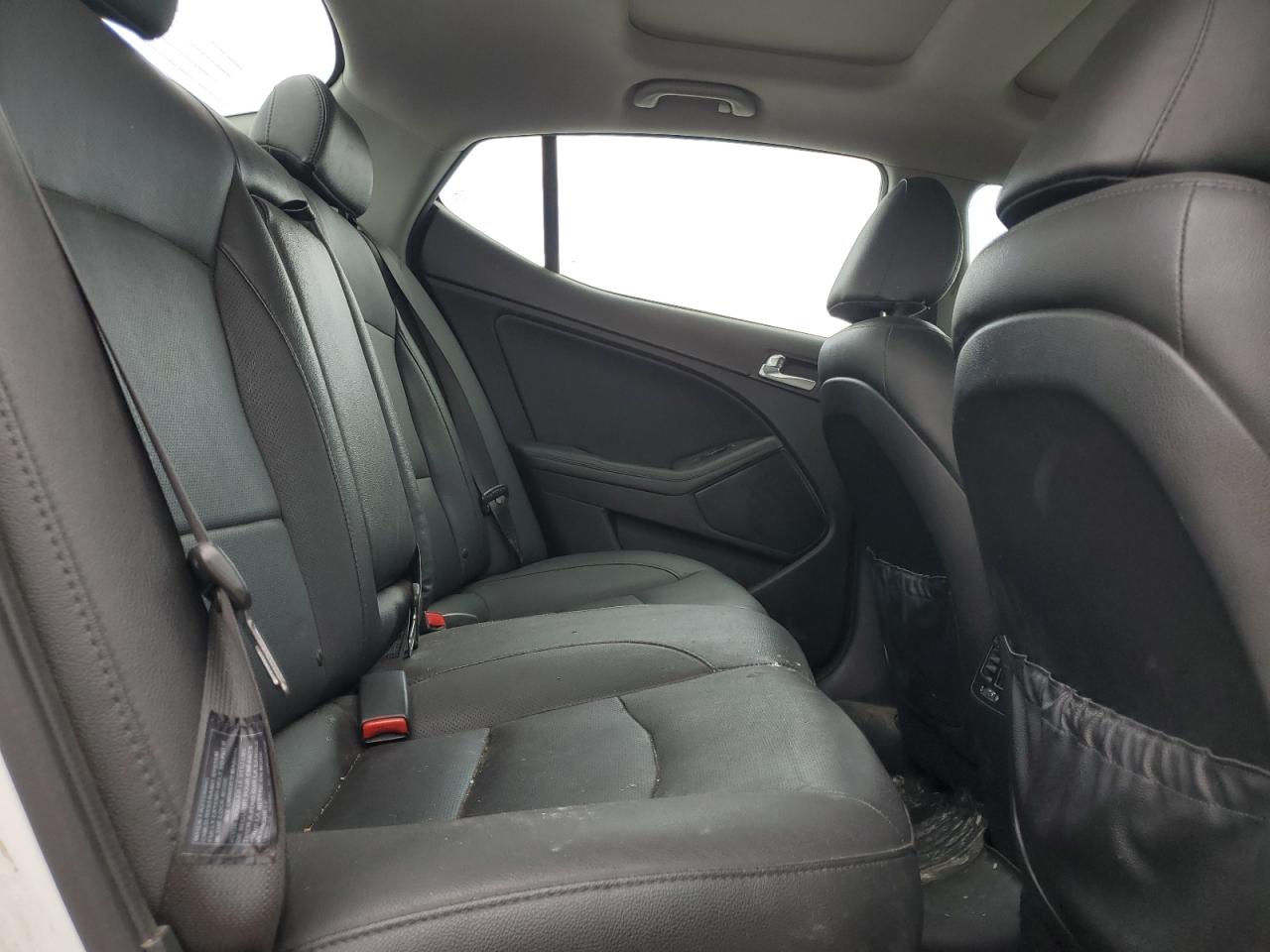 Kia Optima Ex Image 8