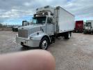 Peterbilt 330 Image 8