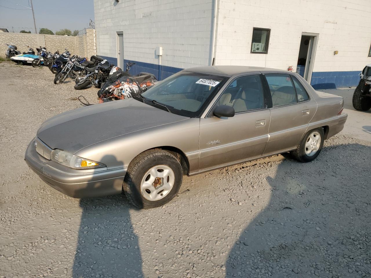 Buick Skylark Gran Sport Image 1