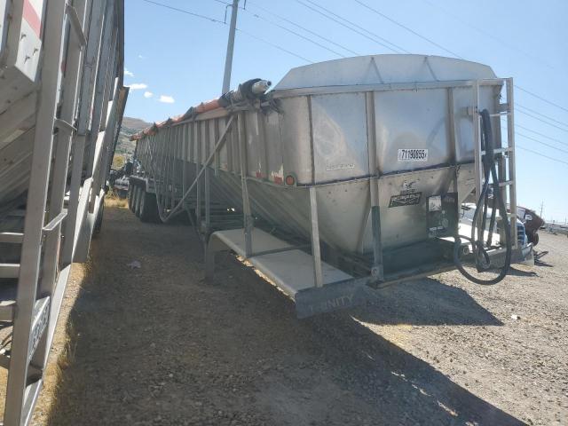  Salvage Trinity Trailer Mf