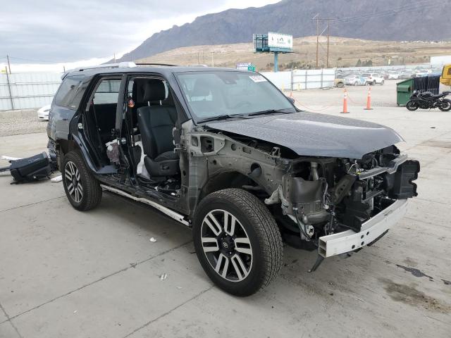 Toyota 4Runner Limited Image 3