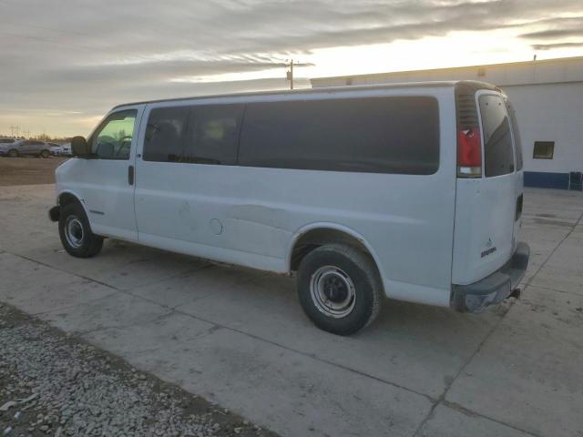 GMC Savana G3500 Image 7