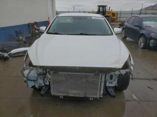 Mazda 3 Sport Image 4