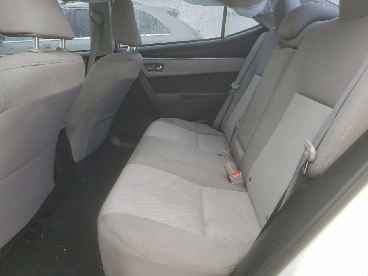 Toyota Corolla Eco Image 6