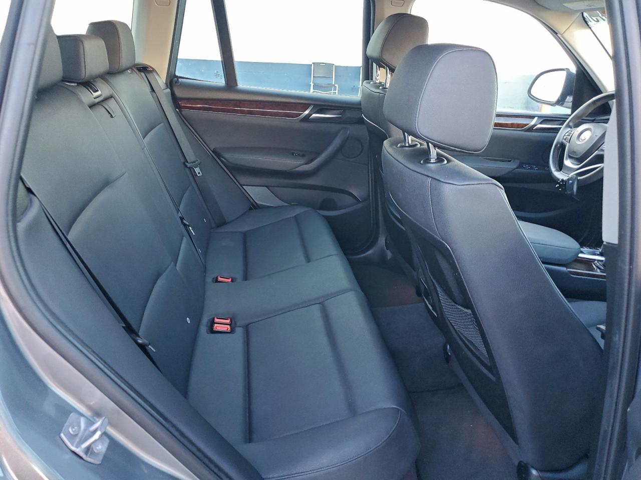 BMW X Series Xdrive28d Image 4