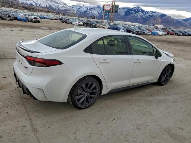 Toyota Corolla Xse Image 2