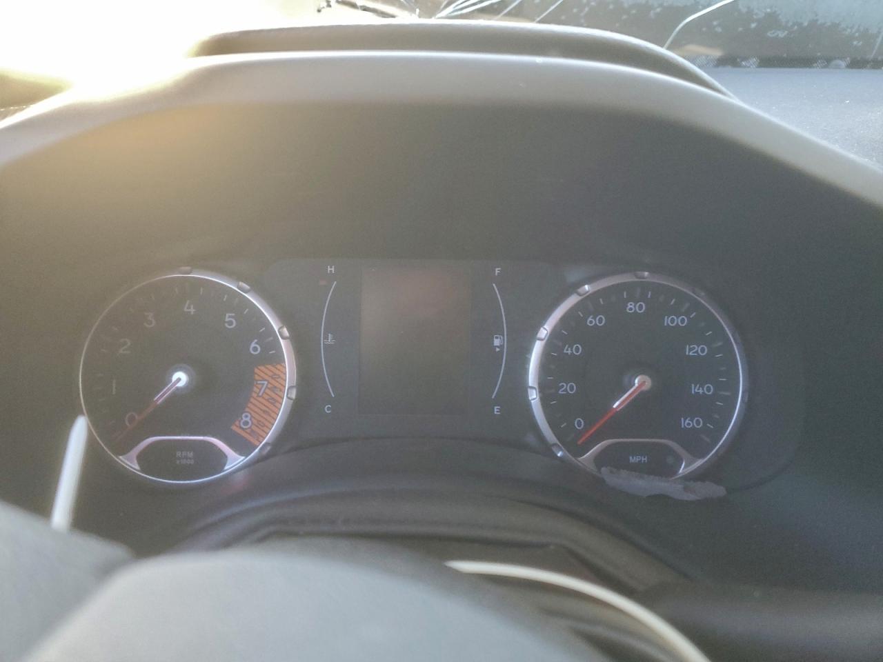 Jeep Renegade Sport Image 5