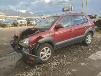  Salvage Hyundai TUCSON
