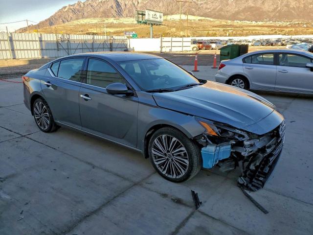 Nissan Altima Sl Image 8