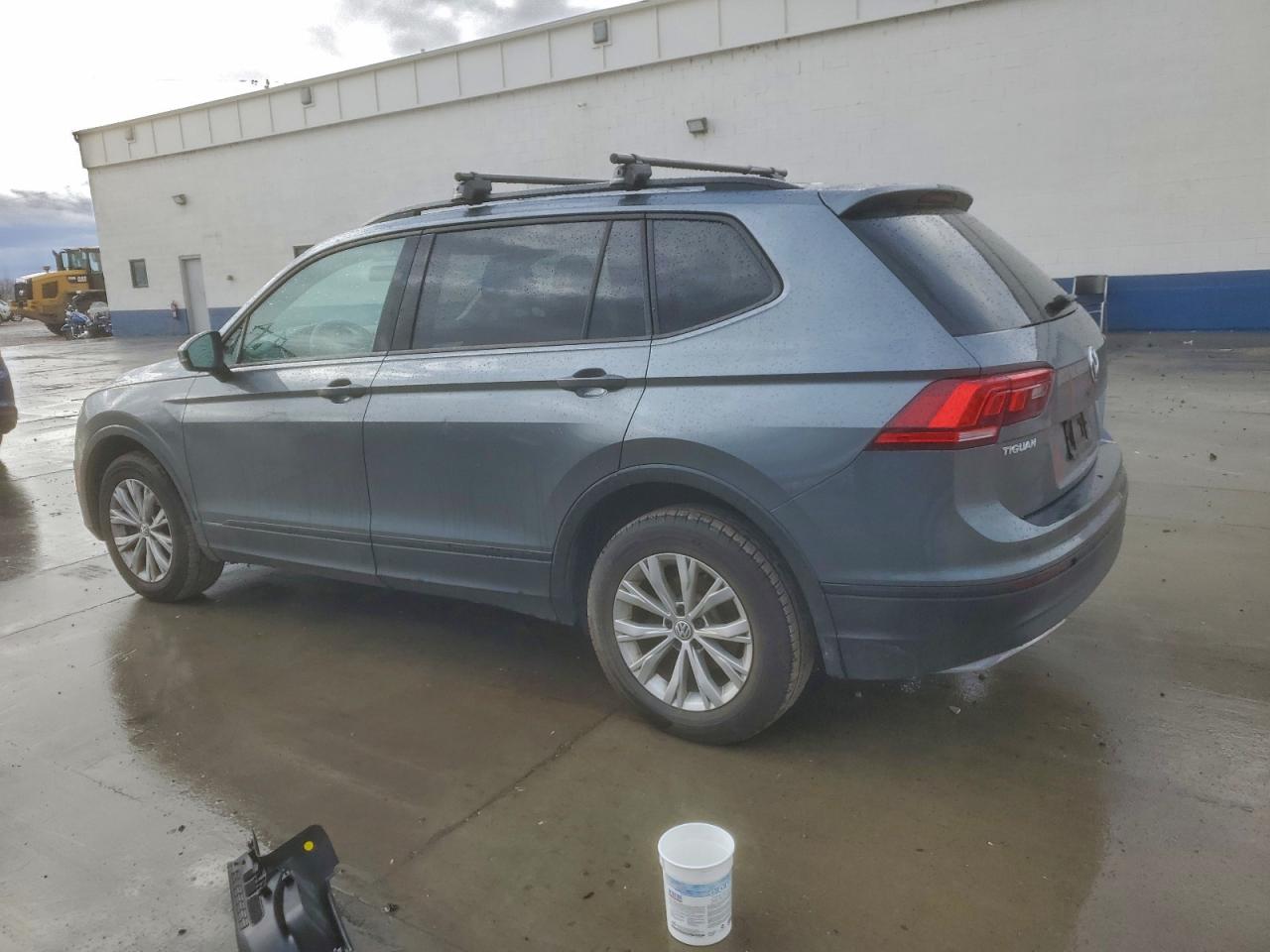 Volkswagen Tiguan S Image 7