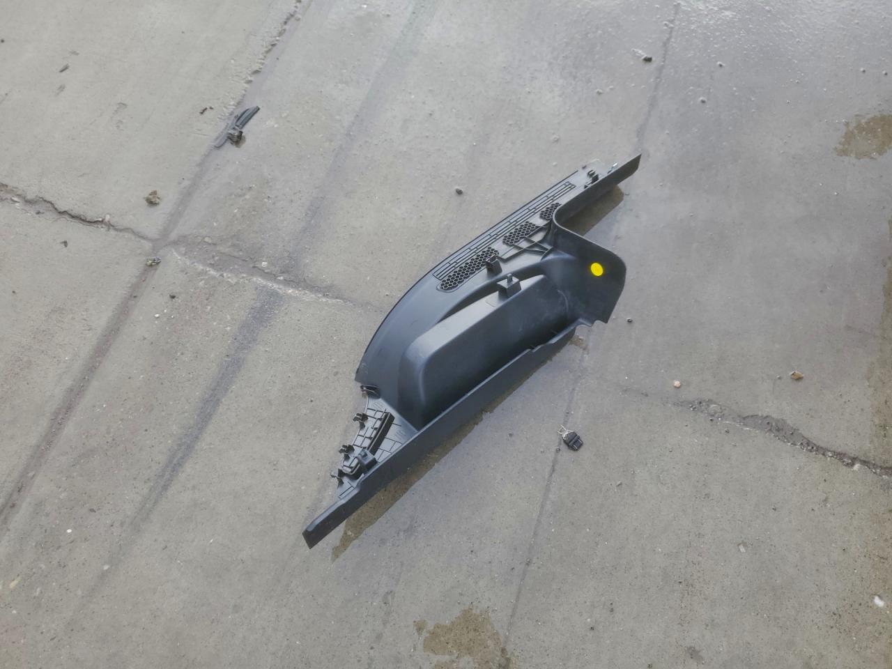 Volkswagen Tiguan S Image 9