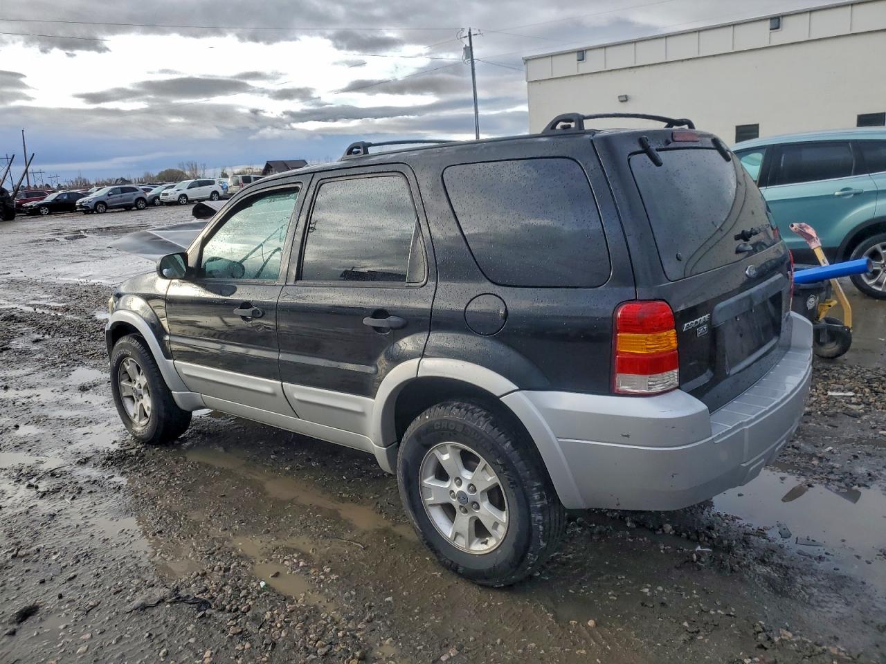 Ford Escape Xlt Image 2
