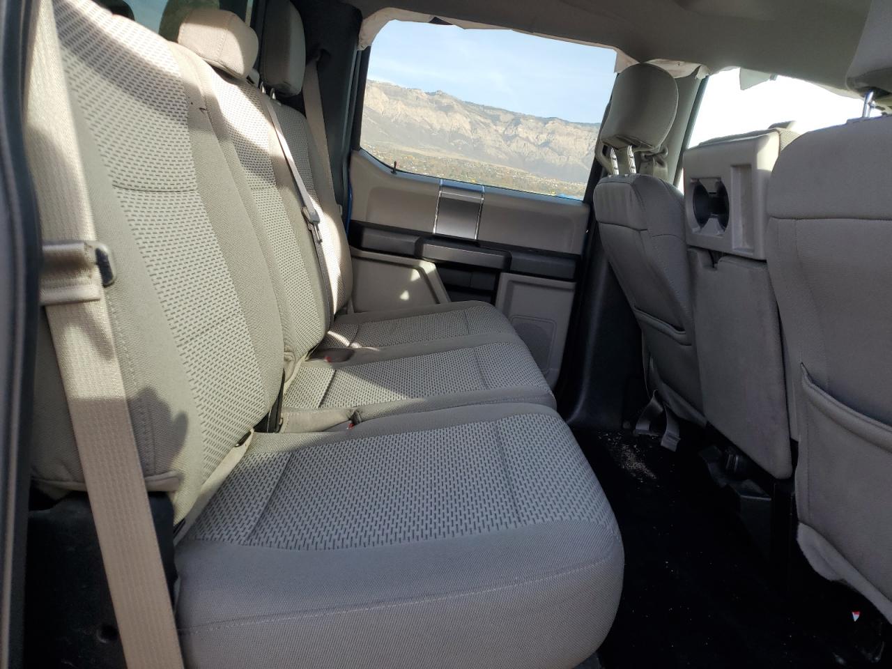 Ford F-150 Supercrew Image 7