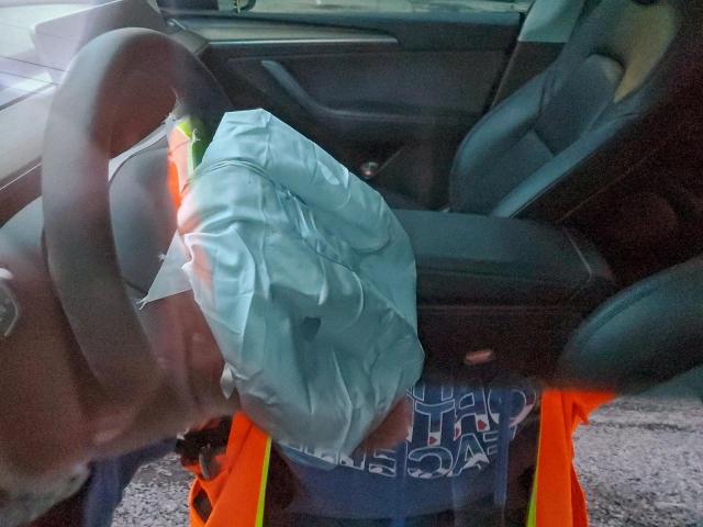 Tesla Model Y Image 4