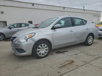  Salvage Nissan Versa