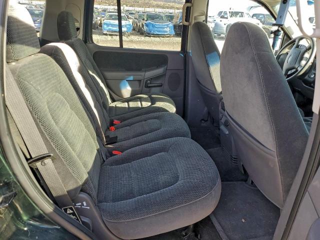 Ford Explorer Xlt Image 11