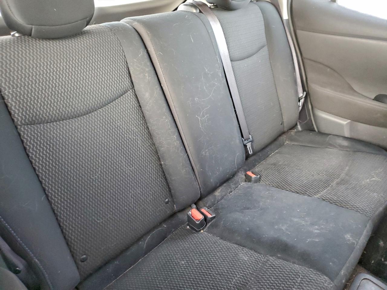 Nissan LEAF S Image 2