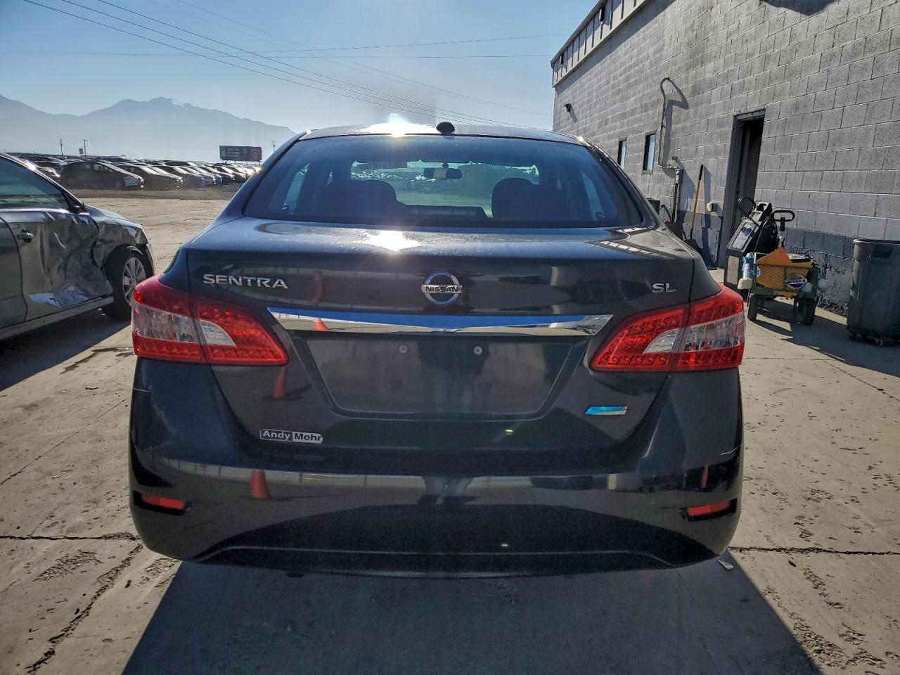 Nissan Sentra S Image 9