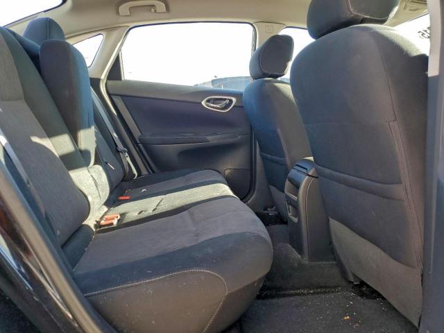 Nissan Sentra S Image 4