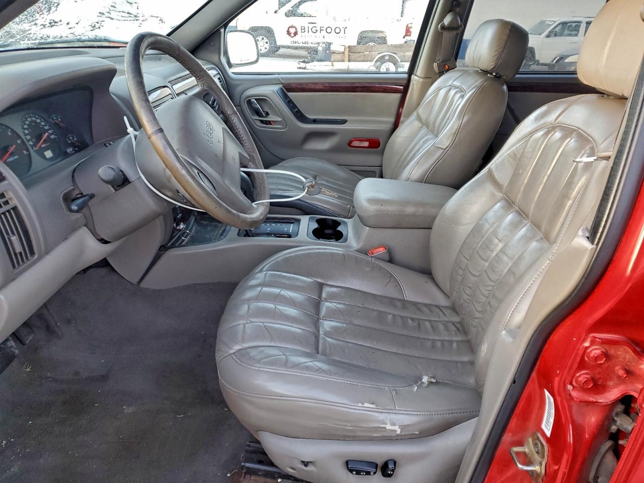 Jeep Grand Cherokee Limited Image 3