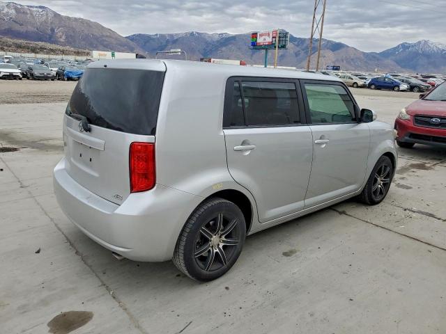 Toyota Scion Xb Image 9