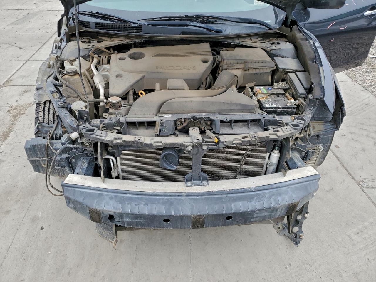 Nissan Altima 2.5 Image 9