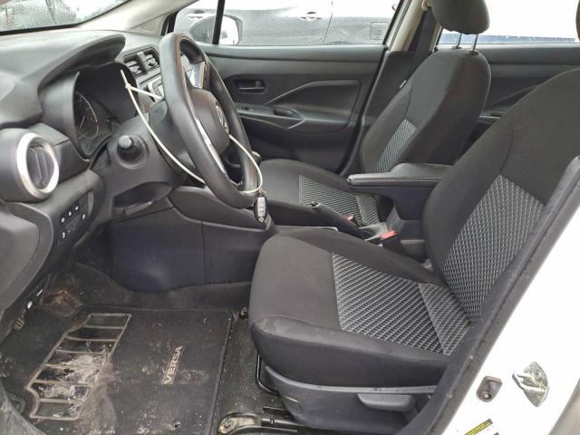 Nissan Versa S Image 13