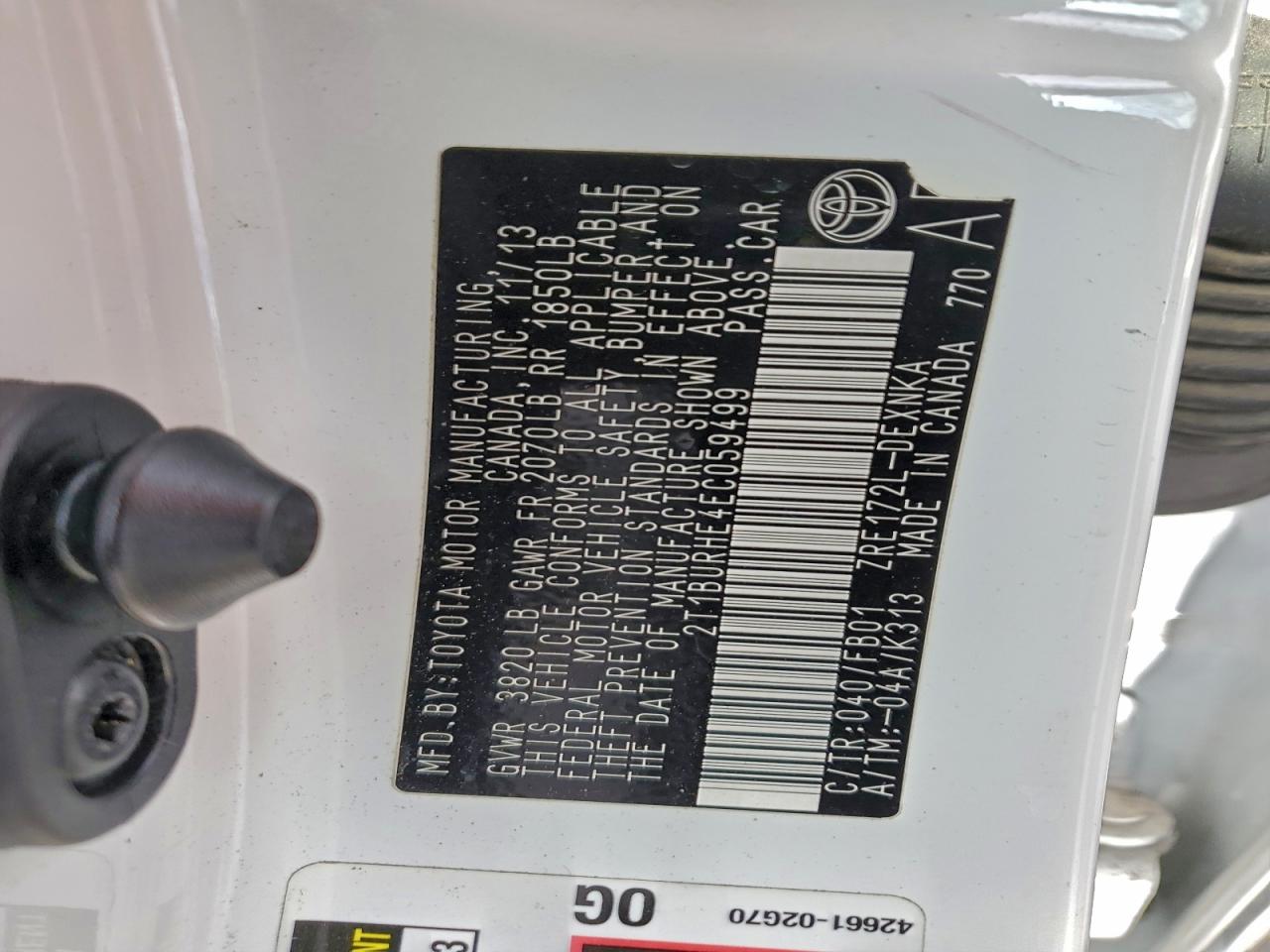 Toyota Corolla L Image 8