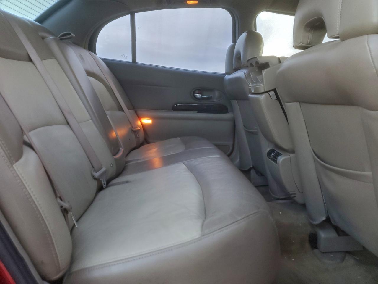 Buick LeSabre Limited Image 9