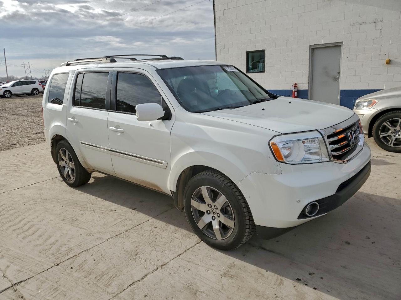 Honda Pilot Touring Image 8