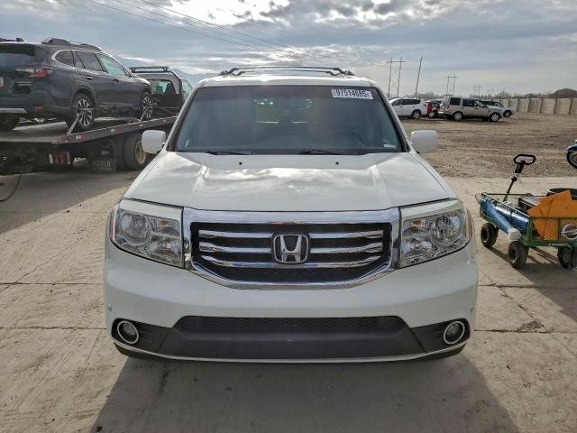 Honda Pilot Touring Image 3