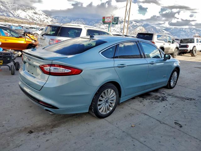 Ford Fusion Titanium Phev Image 7