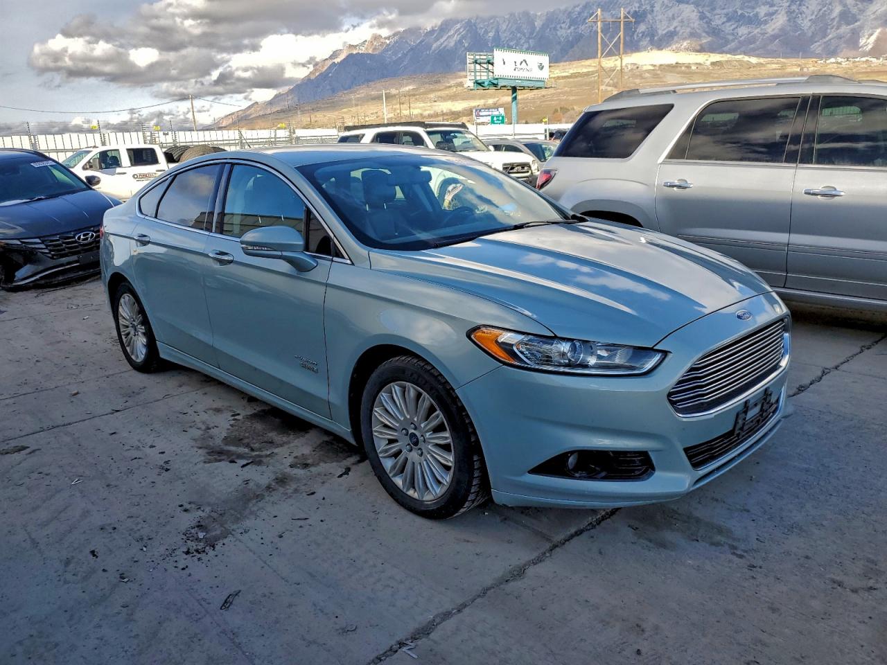Ford Fusion Titanium Phev Image 9