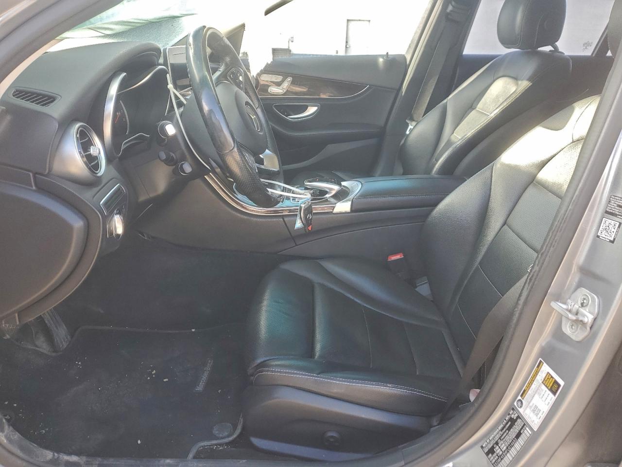 Mercedes-Benz C-Class 300 4matic Image 3