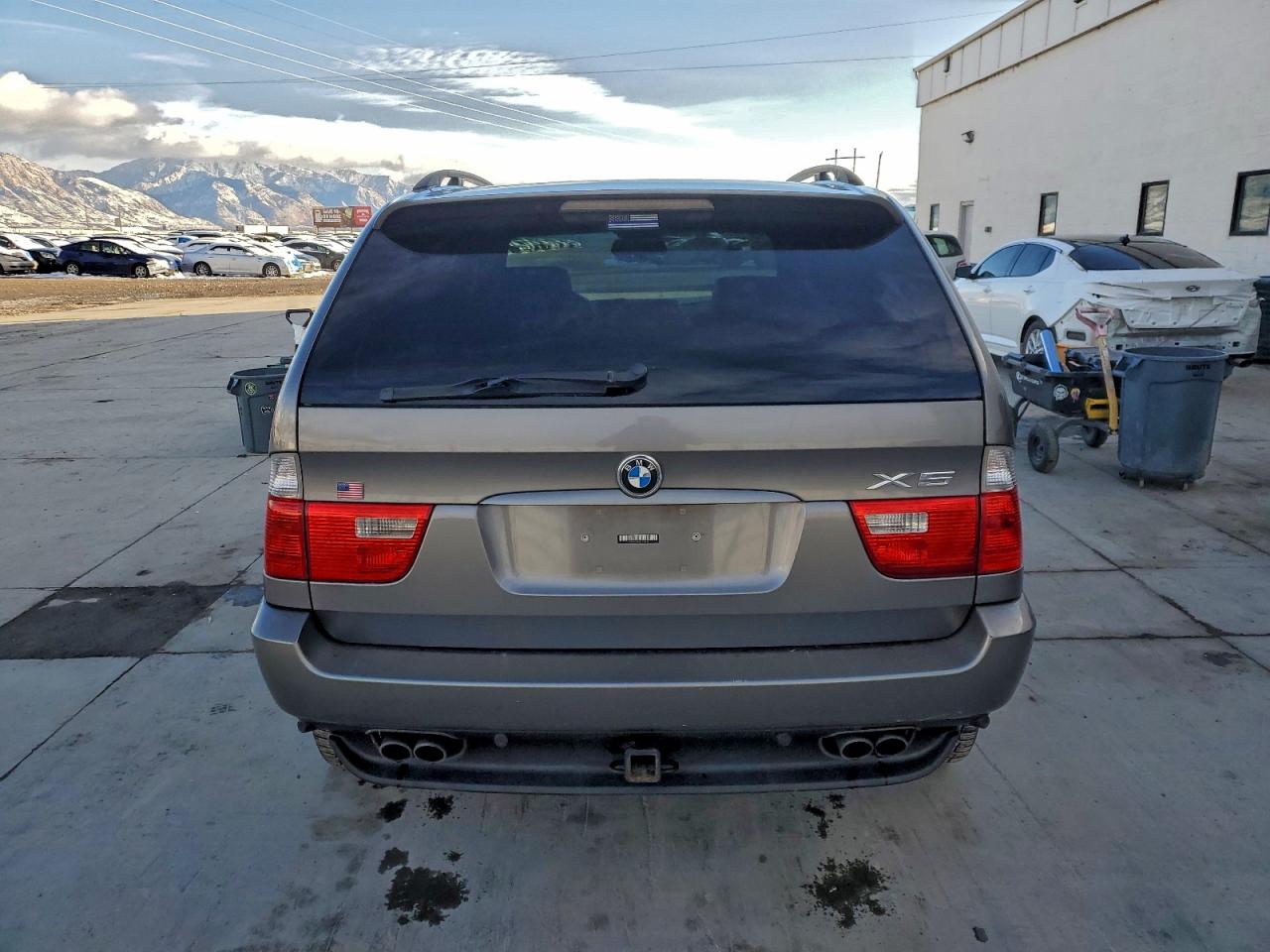 BMW X Series 4.4i Image 8