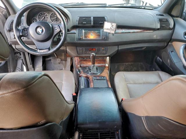 BMW X Series 4.4i Image 3