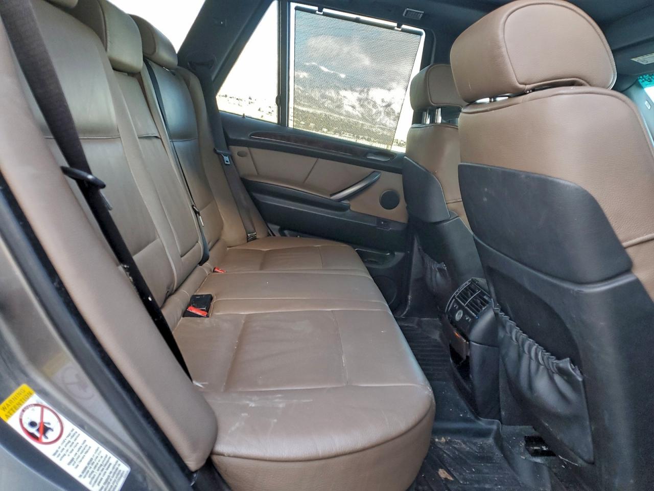 BMW X Series 4.4i Image 10