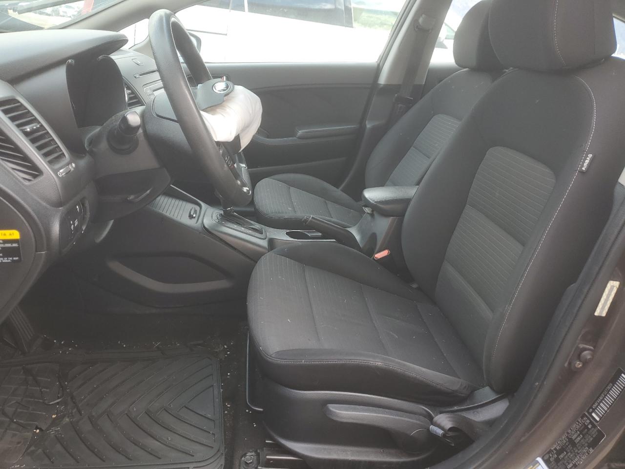 Kia Forte Lx Image 13