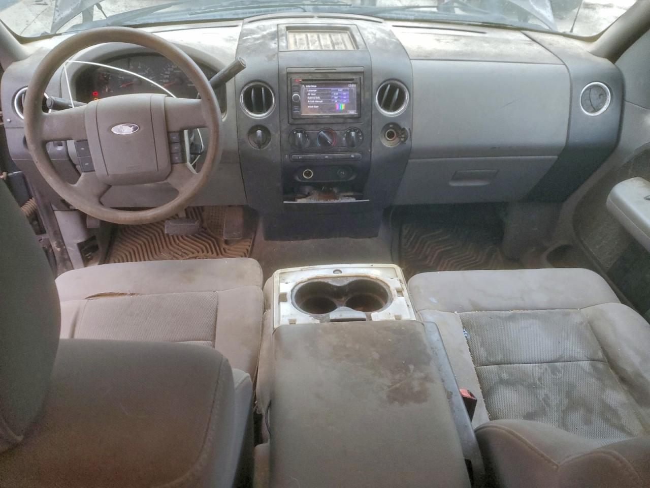 Ford F-150 Supercrew Image 12