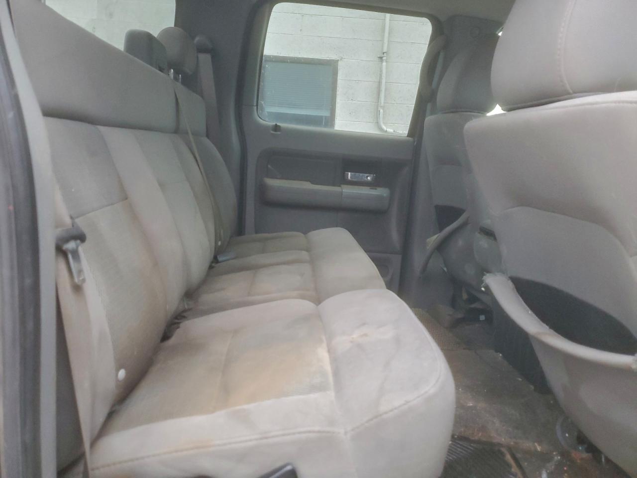 Ford F-150 Supercrew Image 10