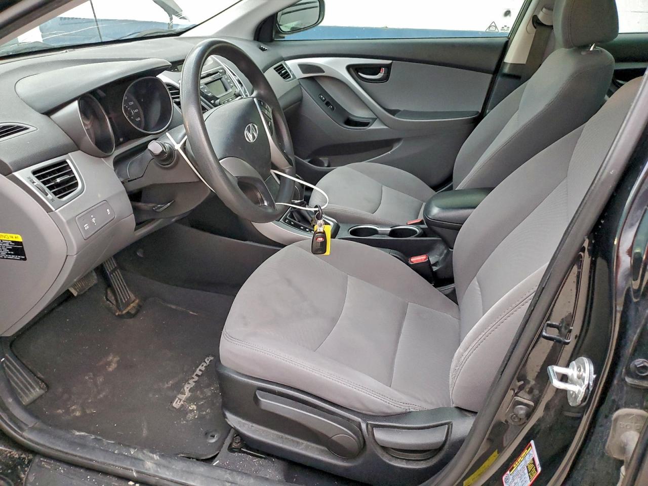 Hyundai ELANTRA Se Image 12